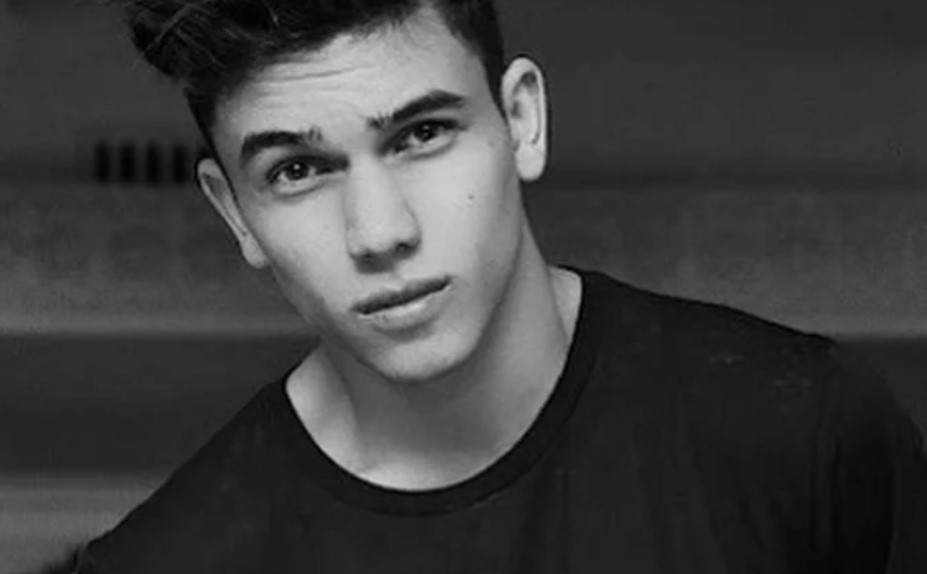 Младата фолк звезда Денис Теофиков изглежда внимателно е планирал самоубийството